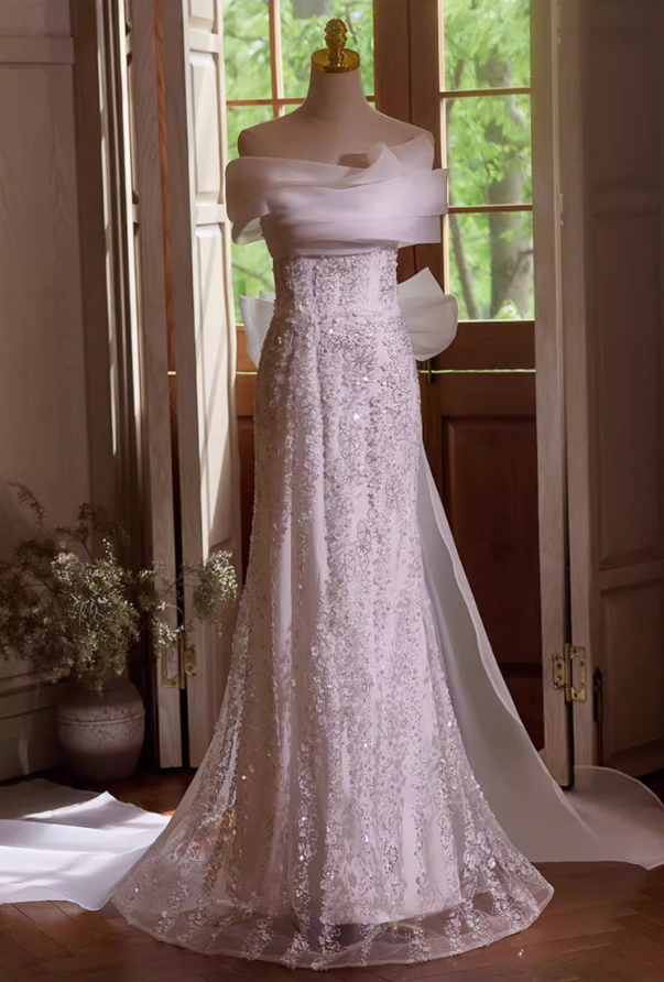 Ornate Off-Shoulder Mermaid Bridal Gowns Appliques Sequins Tulle Wedding Dress AP5431