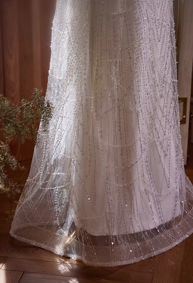 Fabulous Spaghetti Strap Mermaid Bridal Gowns Beading Sequins Tulle Wedding Dress AP5432