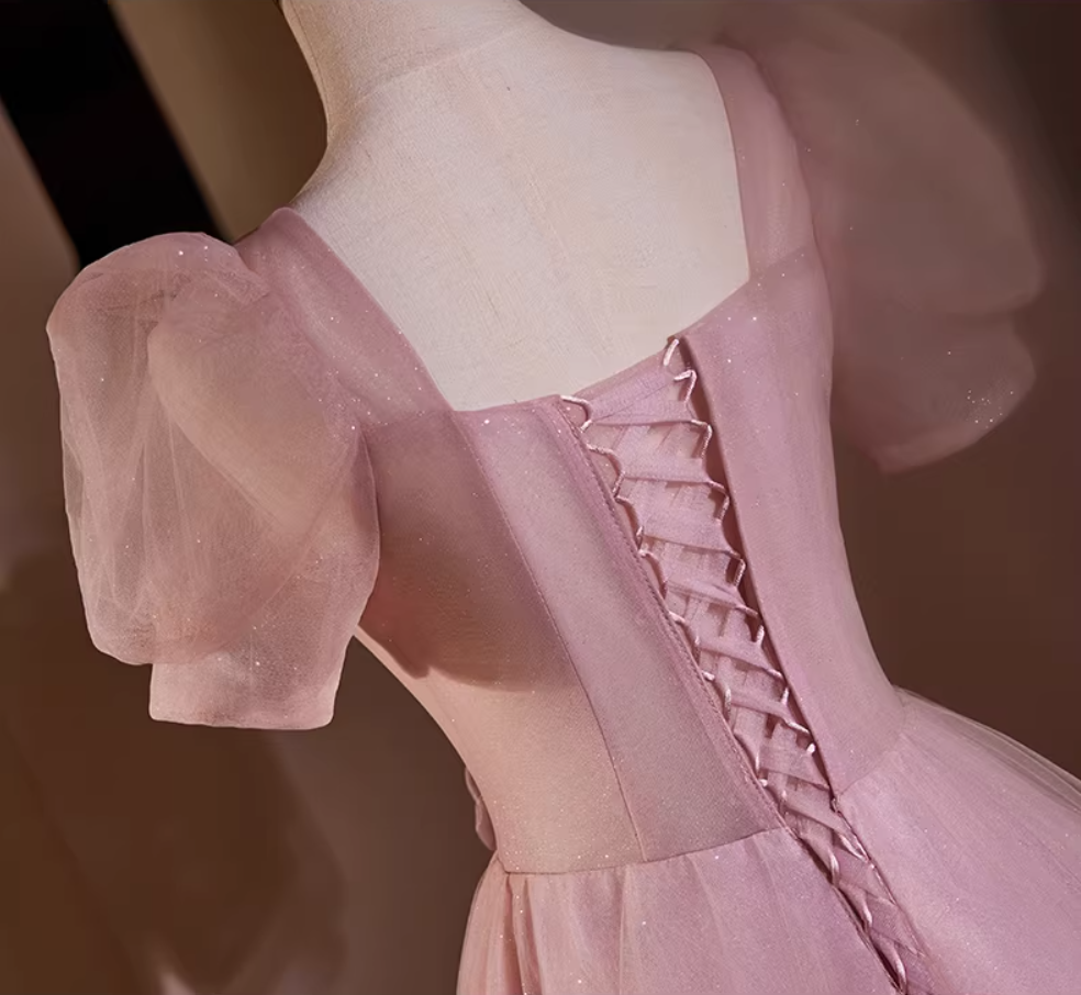 Graceful A-Line Square Neck Pink Tulle Sweet 16th Gowns Short Sleeve Handmade Flowers Beading Sequins Prom Dress AP5436