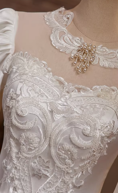 Fantastic A-Line Illusion Neck Satin Tiered Bridal Gowns Short Sleeve Appliques Sequins Beads Wedding Dress AP5439