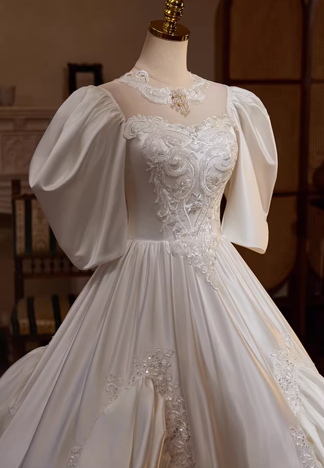 Fantastic A-Line Illusion Neck Satin Tiered Bridal Gowns Short Sleeve Appliques Sequins Beads Wedding Dress AP5439