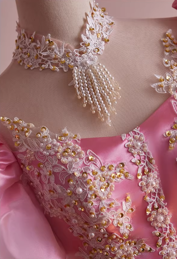 Princess A-Line Illusion Neck Ruffled Satin Sweet 16th Gowns Appliques Beading Sequins Short Sleeve Prom Dress AP5474