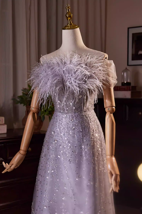 Gen Z Style Off-Shoulder A-Line Sweet 16th Dresses Sequins Tulle Feather Prom Dress AP5479