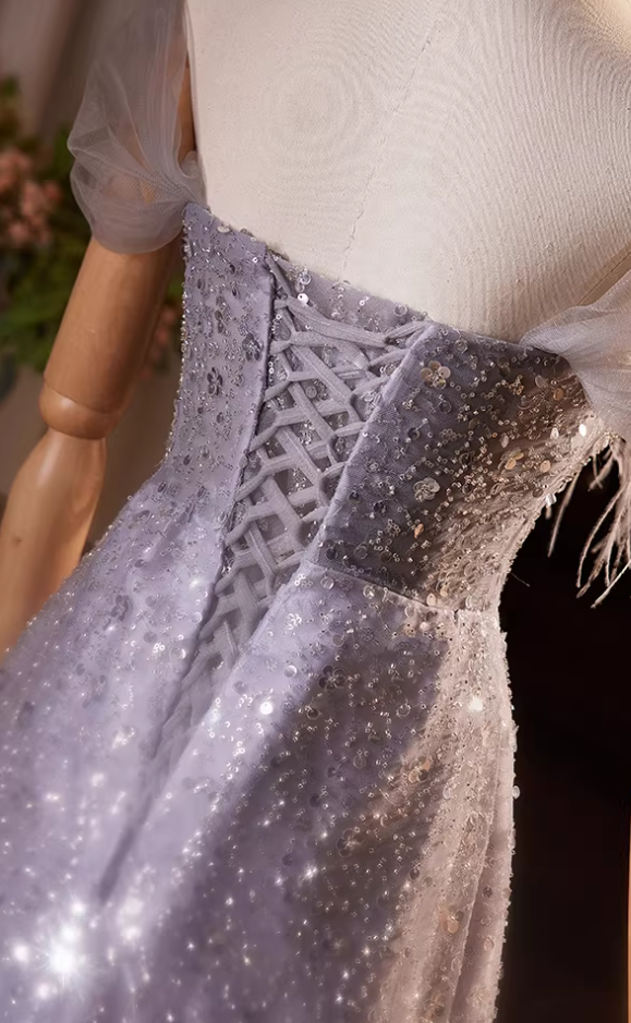 Gen Z Style Off-Shoulder A-Line Sweet 16th Dresses Sequins Tulle Feather Prom Dress AP5479