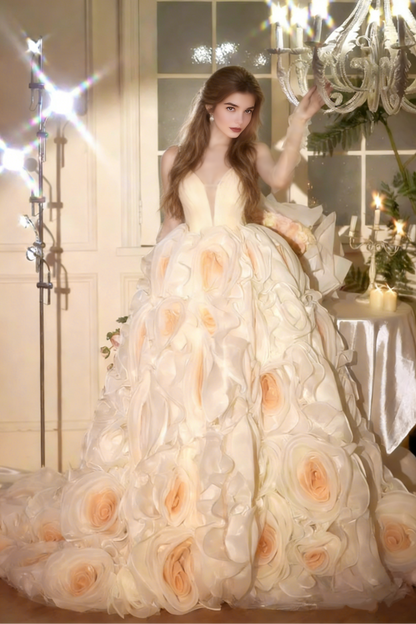 Voluminous A-Line Beading Spaghetti Strap Evening Gowns Handmade Flowers Prom Dress AP5505