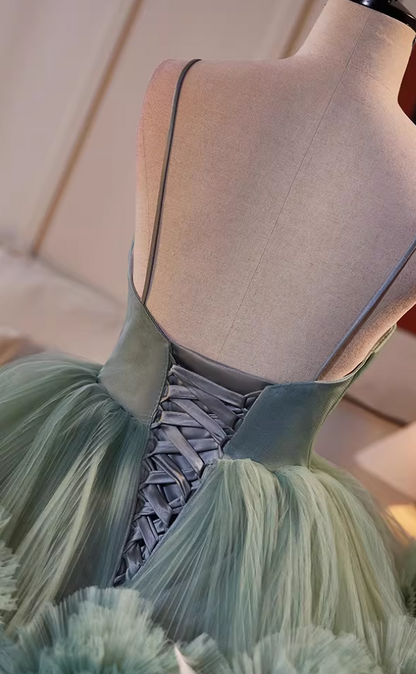 Sweet A-Line Spaghetti Strap Tiered Tulle Evening Gowns Handmade Flowers Feather Prom Dress AP5521