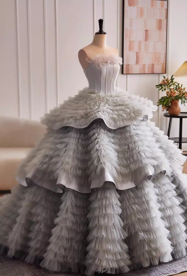 Vintage Strapless A-Line Tiered Sweet 16th Gowns Ruffles Tulle Prom Dress AP5523
