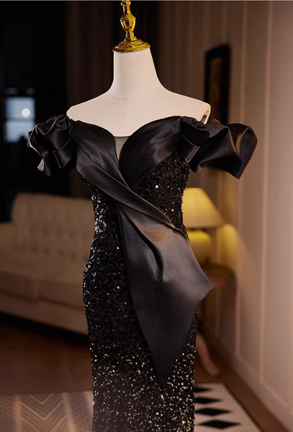 Delicate Ruffled Off-Shoulder Black Mermaid Sweet 16th Dresses Sequins Prom Dress AP5560
