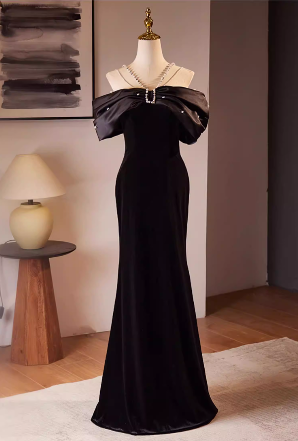 Gothic-Style Off-Shoulder Mermaid Sweet 16th Dresses Pearls Black Prom Dress AP5564