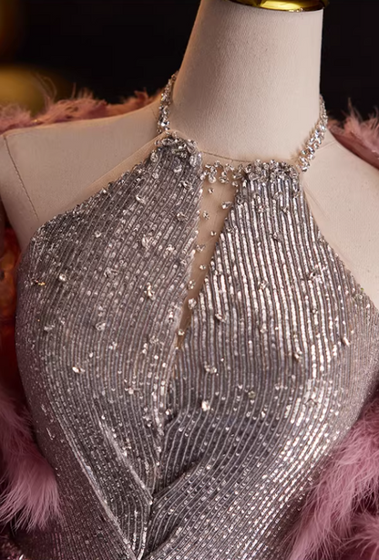 Retro Beaded Halter Neck Sweet 16 Gowns A-Line Sequins Prom Dress AP5568