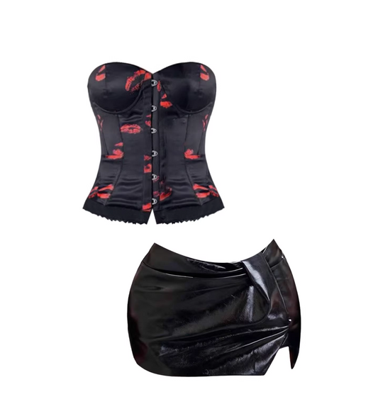 Lovely Lip-Print Lace Trim Bodycon Leather Twist Mini Skirt Edgy Black Two-Piece Strapless Corset 2-Piece Short Dress AP5573