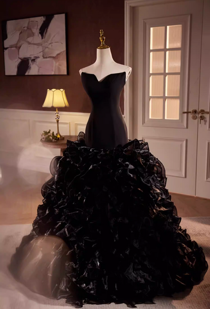 Romantic Strapless Long Evening Mermaid Dress Ruffles Tulle Black Prom Dress AP5594