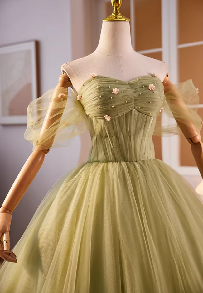 Chic A-Line Off-Shoulder Layered Tulle Sweet 16th Dresses Appliques Beads Prom Dress AP5597