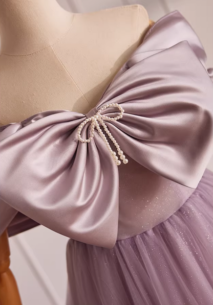 Classical A-Line Off-Shoulder Layered Tulle Sweet 16th Dresses Beading Bows Prom Dress AP5602