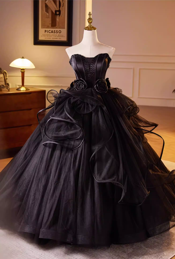 Voluminous Strapless A-Line Ruffles Black Tulle Sweet 16th Gowns Beads Handmade Flowers Prom Dress AP5604