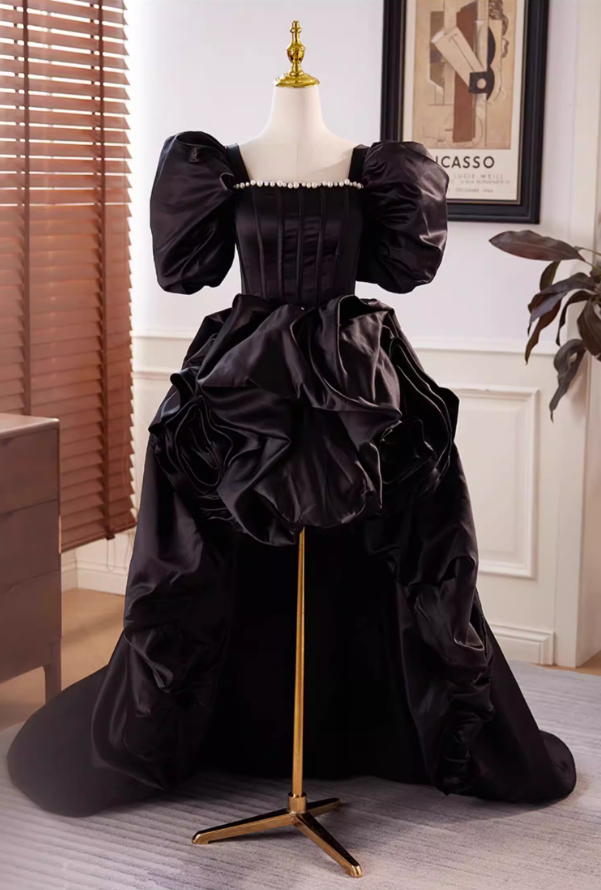 Gothic-Style A-Line Black Satin Square Neck Birthday Dress Pearls Handmade Flowers Puff Short Sleeve Homecoming Dress AP5606