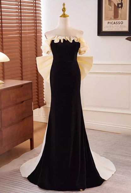 Fitted Strapless Black Long Evening Mermaid Dress Bow Train Ruffles Prom Dress AP5637