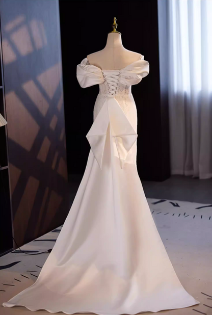 Vogue Off-Shoulder Mermaid Bridal Gowns Lace Beading Wedding Dress AP5642