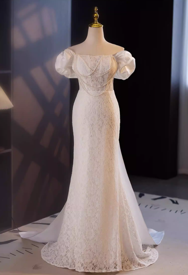 Vogue Off-Shoulder Mermaid Bridal Gowns Lace Beading Wedding Dress AP5642