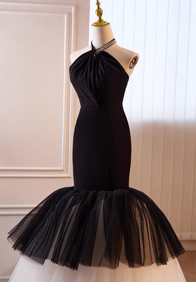 Sexy Tiered Tulle Formal Mermaid Dresses Beading Halter Neck Prom Dress AP5644