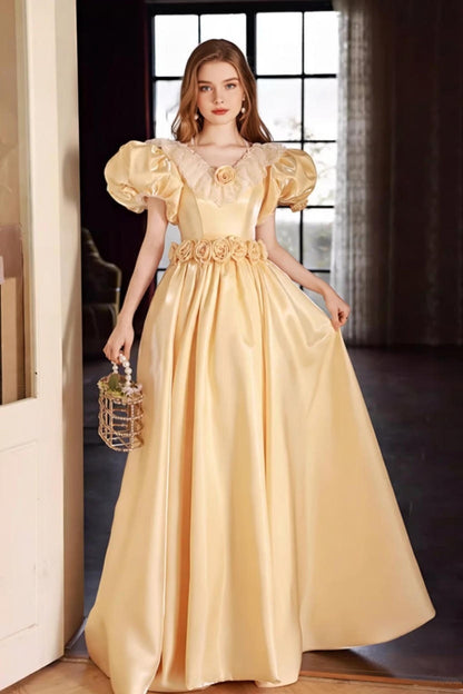 Maximalism A-Line V Neck Satin Sweet 16th Gowns Appliques Lace Puff Short Sleeve Prom Dress AP5648