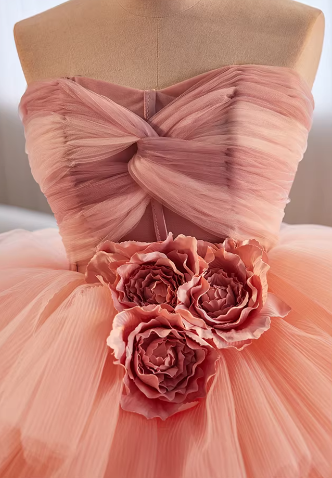 Fancy Strapless A-Line Sweet 16th Gowns Tiered Tulle Handmade Flower Prom Dress AP5649