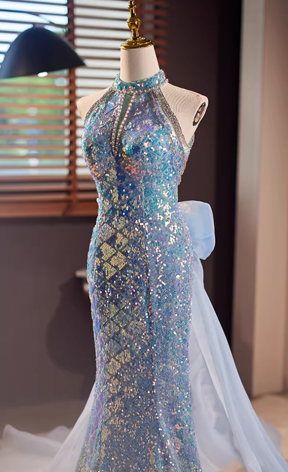 Fresh Cutout Halter Neck Formal Mermaid Dresses Beading Sequins Prom Dress AP5678
