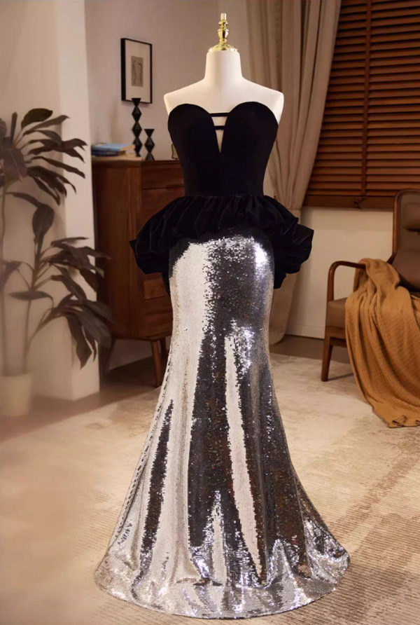 Chic Strapless Cutout Long Evening Mermaid Dress Ruffles Sequins Prom Dress AP5684