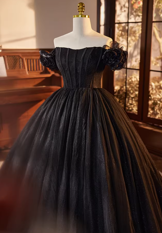 Fantastic A-Line Off-Shoulder Evening Gowns Handmade Flowers Black Tulle Prom Dress AP5687