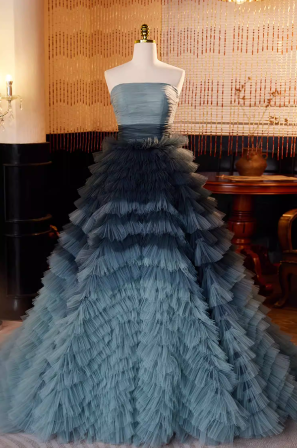 Elegant Strapless A-Line Tiered Sweet 16th Gowns Ruffles Tulle Prom Dress AP5690
