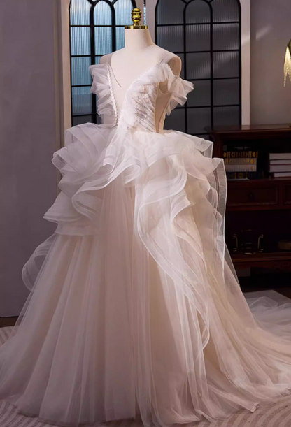 Vintage A-Line Spaghetti Strap Bridal Gowns Ruffles Tulle Lace Beads Wedding Dress AP5693