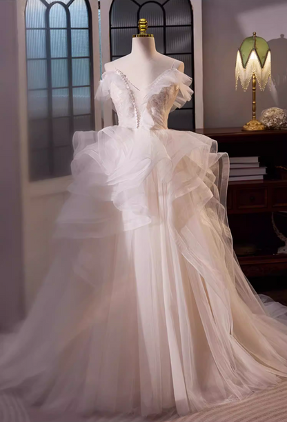 Vintage A-Line Spaghetti Strap Bridal Gowns Ruffles Tulle Lace Beads Wedding Dress AP5693