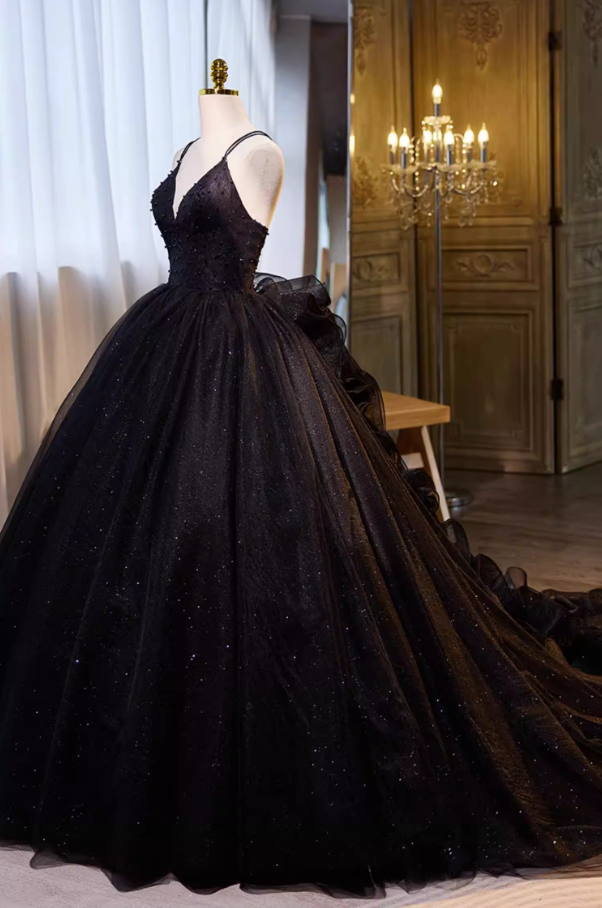 Dreamy A-Line Spaghetti Strap Black Tulle Evening Gowns Beading Sequins Prom Dress AP5695