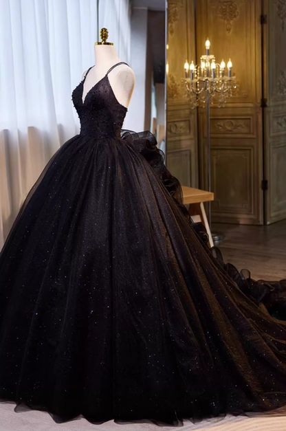Dreamy A-Line Spaghetti Strap Black Tulle Evening Gowns Beading Sequins Prom Dress AP5695