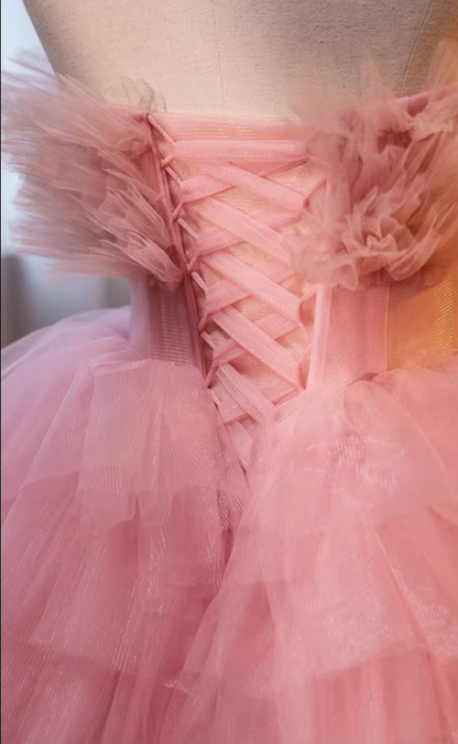 Dramatic Strapless A-Line Pink Sweet 16th Gowns Tiered Tulle Appliques Beads Prom Dress AP5721