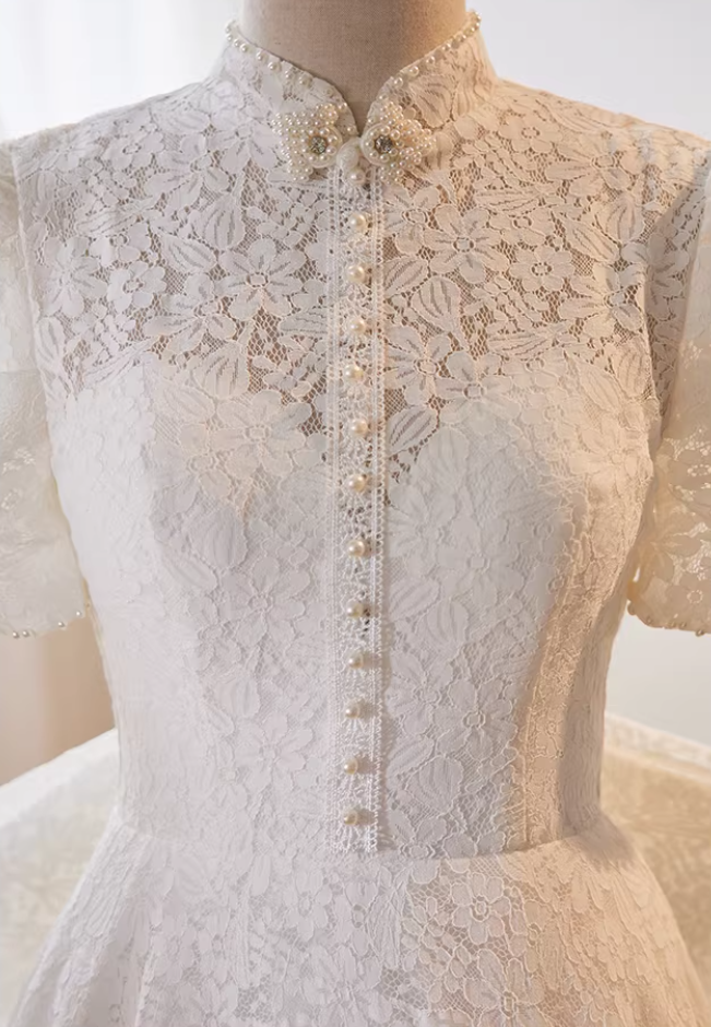 Pretty A-Line High Collar Bridal Gowns Bow Train Short Sleeve Lace Pearls Wedding Dress AP5729