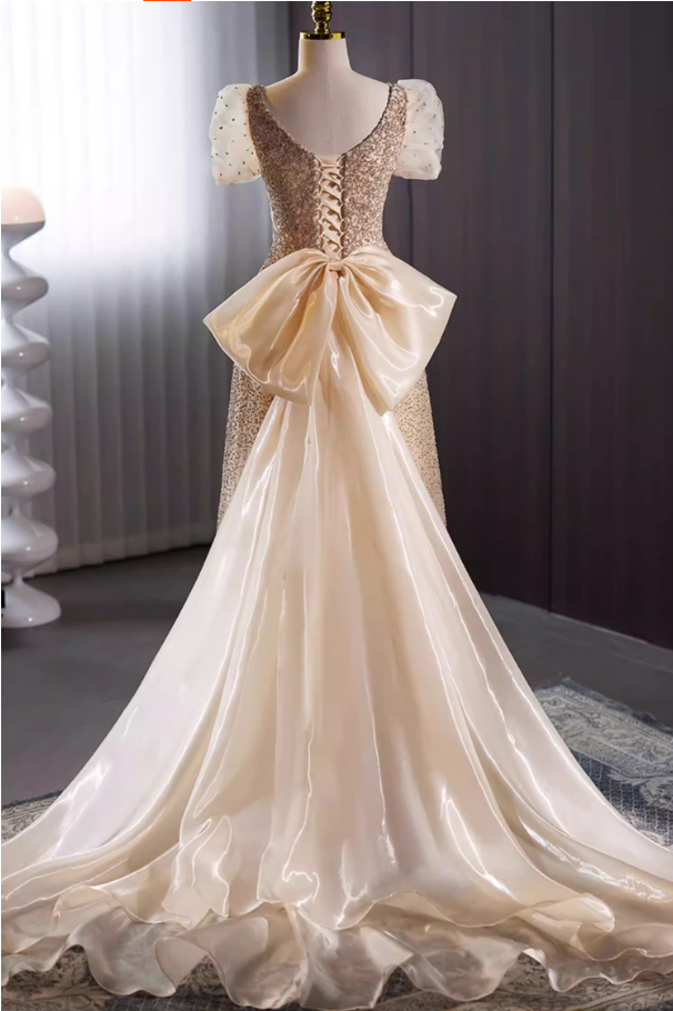 Casual V Neck A-Line Sweet 16th Gowns Short Sleeve Beading Sequins Bow Train Prom Dress AP5735