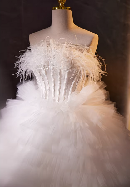 Fairy Strapless A-Line Bridal Gowns Tiered Tulle Feather Pearls Wedding Dress AP5738