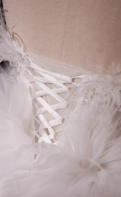 Fairy Strapless A-Line Bridal Gowns Tiered Tulle Feather Pearls Wedding Dress AP5738