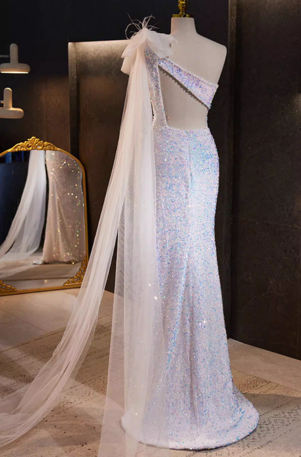 Ethereal One-Shoulder Cutout High-Slit Mermaid Evening Dresses Sequins Bow Feather Prom Dress AP5773