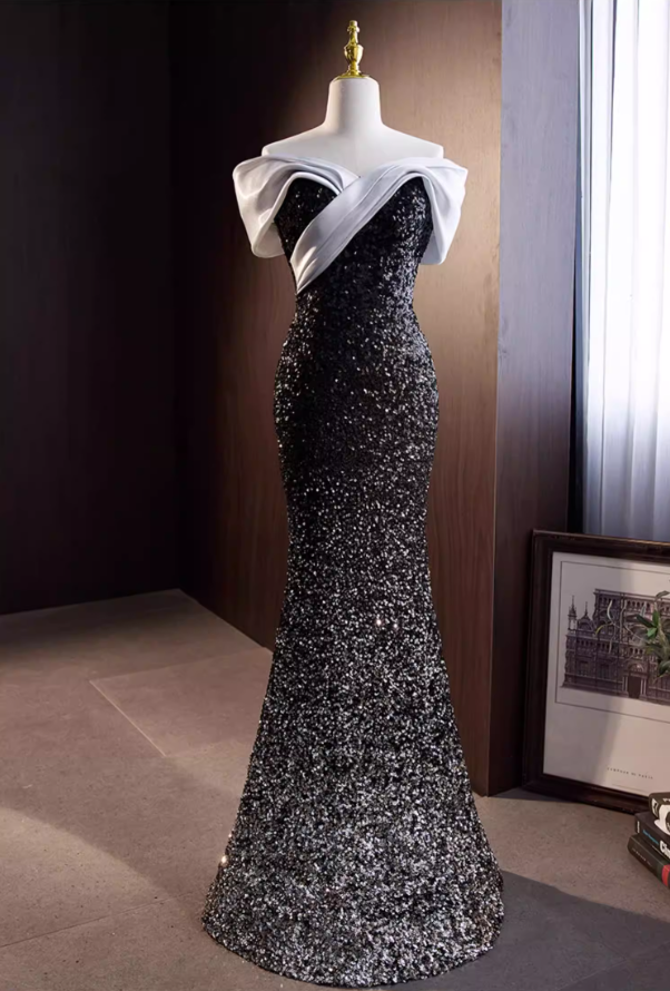 Alluring Off-Shoulder Mermaid Sweet 16th Dresses Sequins Ombre Black Prom Dress AP5775