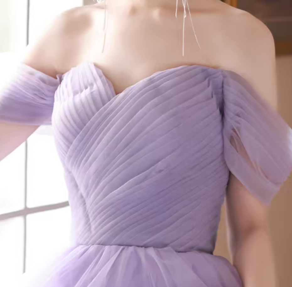 New Tendency A-Line Off-Shoulder Tiered Evening Gowns Pleated Purple Tulle Prom Dress AP5812