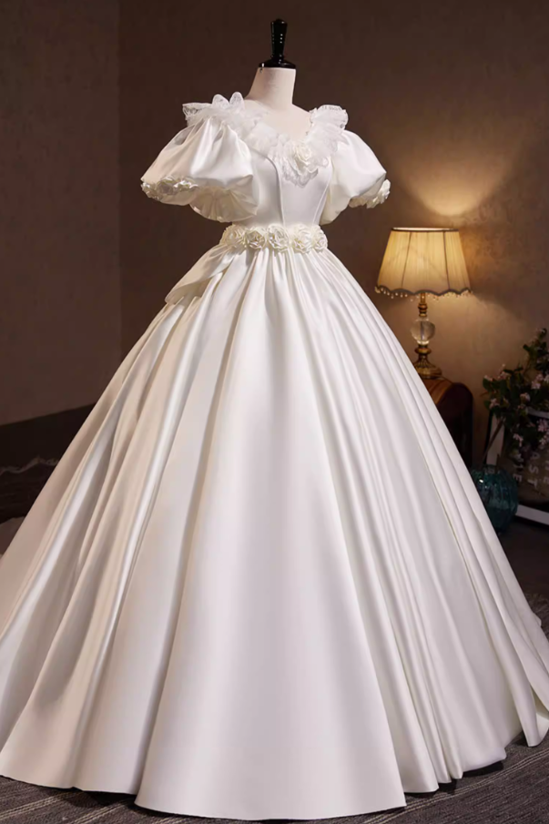 Refined A-Line V Neck Bridal Gowns Satin Short Sleeve Appliques Lace Wedding Dress AP5817