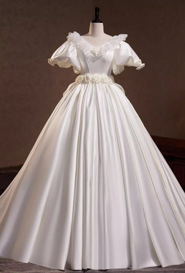 Refined A-Line V Neck Bridal Gowns Satin Short Sleeve Appliques Lace Wedding Dress AP5817