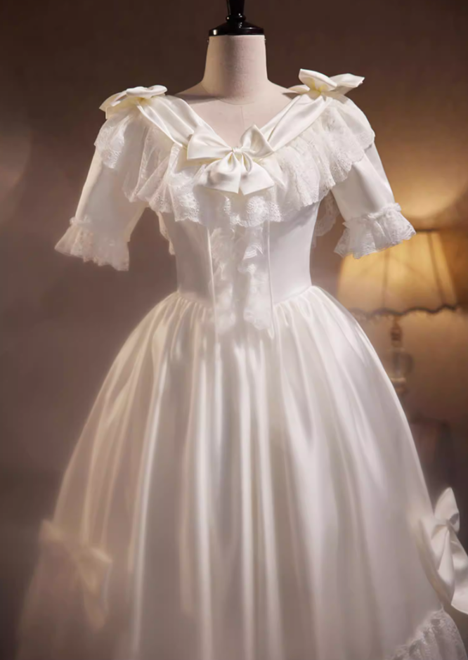 Beautiful A-Line V Neck Satin Tiered Bridal Gowns Short Sleeve Bows Lace Wedding Dress AP5818