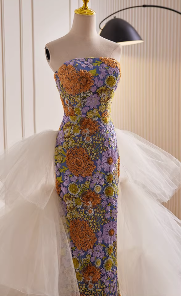 Enchanting Sheath Strapless Sweet 16th Dresses Floral Sequins Prom Dress AP5819