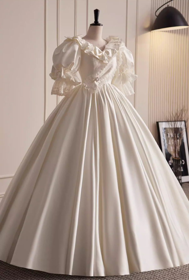 Superb A-Line Satin V Neck Bridal Gowns Short Sleeve Crystal Bows Lace Wedding Dress AP5820