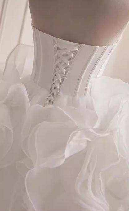 Amazing Strapless A-Line Layered Tulle Bridal Gowns Handmade Flowers Wedding Dress AP5822