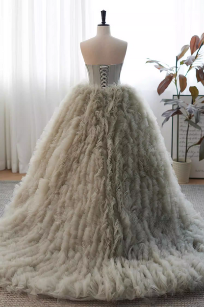 Fascinating Sweetheart Neck A-Line Gray Sweet 16th Gowns Ruffled Tulle Prom Dress AP5824