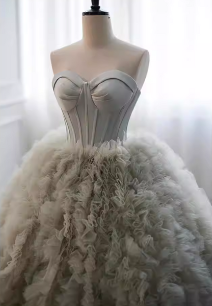 Fascinating Sweetheart Neck A-Line Gray Sweet 16th Gowns Ruffled Tulle Prom Dress AP5824